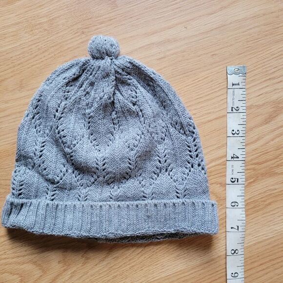 Woman's Grey Knit Beanie Medium - Picture 2 of 4